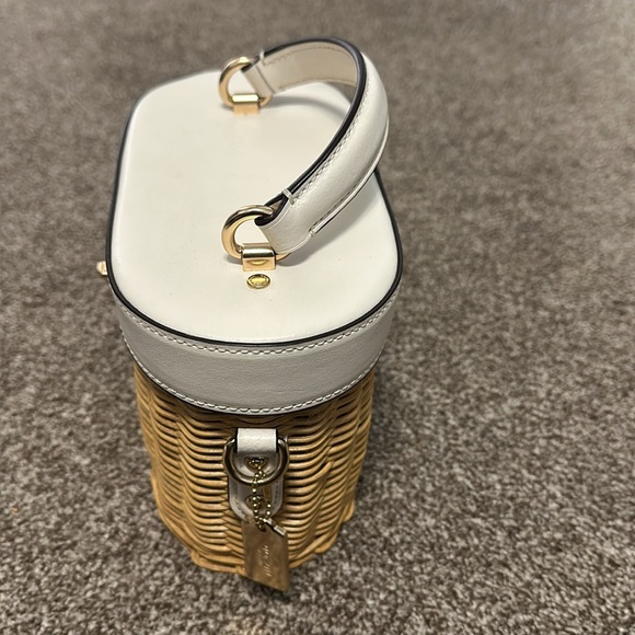 Coach bag - Picture 3 of 7